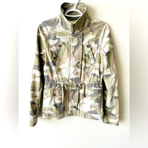 Hollister Tunic Length Military Utility Style Camo Jacket - Picture 3 of 5